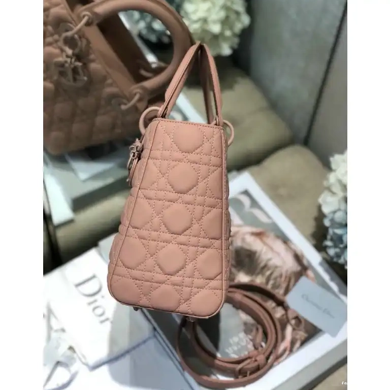 Fashionrepsfam ru Bags 205fy0053 Dio 0820